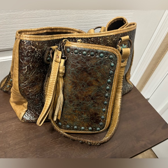 Double J Shoulder Leather Studded Tote Bag & Double Zipper Matching Wallet - Picture 10 of 16